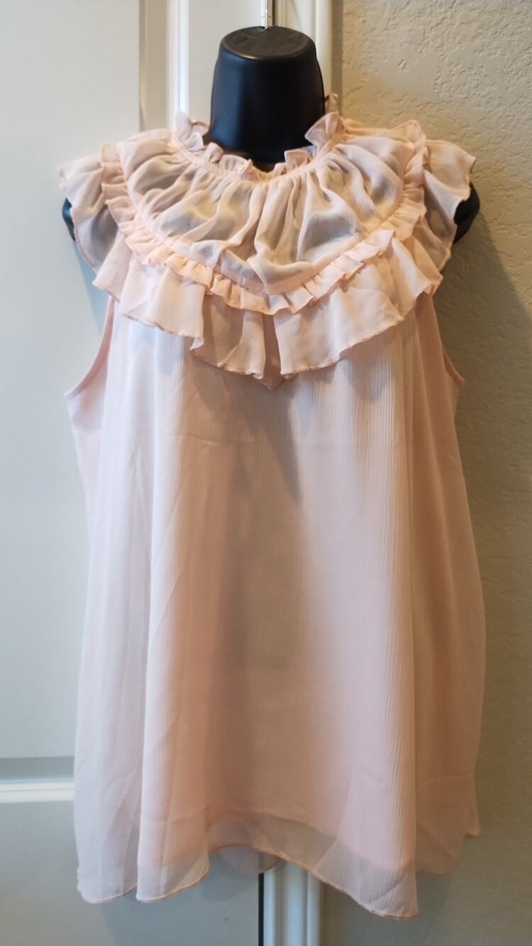 Unbranded Top Sleeveless Peach Large
blouse women’s tops
